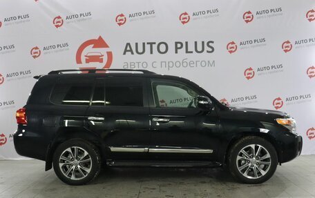 Toyota Land Cruiser 200, 2014 год, 4 199 000 рублей, 3 фотография