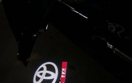 Toyota Land Cruiser 200, 2018 год, 6 899 000 рублей, 23 фотография