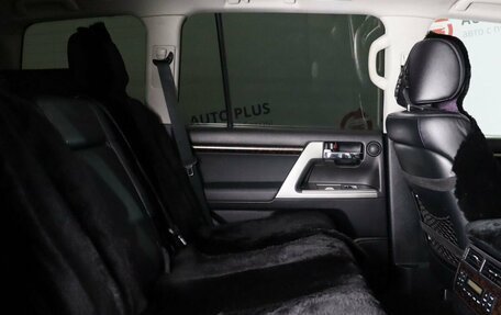 Toyota Land Cruiser 200, 2014 год, 4 199 000 рублей, 20 фотография