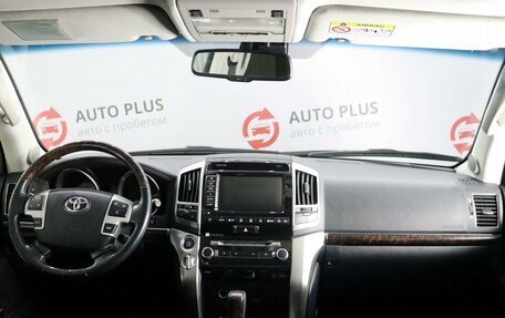 Toyota Land Cruiser 200, 2014 год, 4 199 000 рублей, 11 фотография