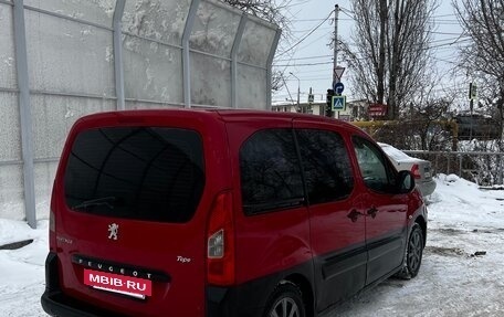 Peugeot Partner II рестайлинг 2, 2009 год, 450 000 рублей, 4 фотография