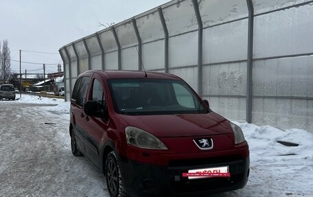 Peugeot Partner II рестайлинг 2, 2009 год, 450 000 рублей, 8 фотография