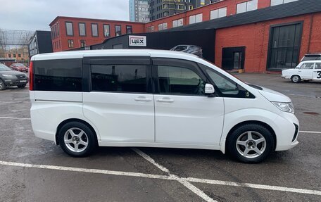 Honda Stepwgn IV, 2016 год, 1 599 900 рублей, 3 фотография