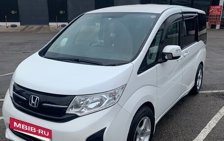 Honda Stepwgn IV, 2016 год, 1 599 900 рублей, 2 фотография