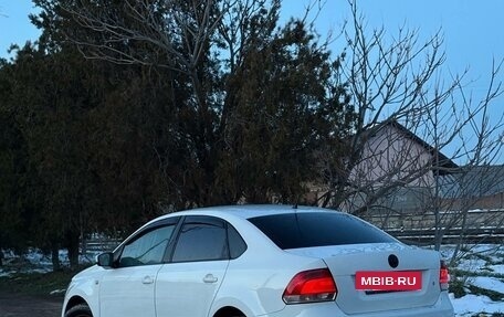 Volkswagen Polo VI (EU Market), 2011 год, 570 000 рублей, 3 фотография