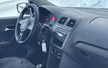 Volkswagen Polo VI (EU Market), 2010 год, 575 000 рублей, 10 фотография