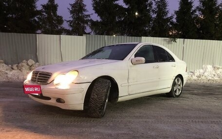Mercedes-Benz C-Класс, 2002 год, 295 000 рублей, 3 фотография