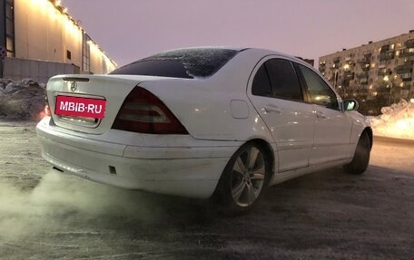 Mercedes-Benz C-Класс, 2002 год, 295 000 рублей, 6 фотография