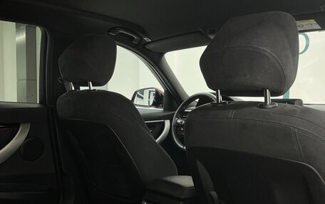 BMW 3 серия, 2018 год, 2 700 000 рублей, 21 фотография