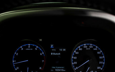 Toyota RAV4, 2018 год, 1 995 000 рублей, 11 фотография