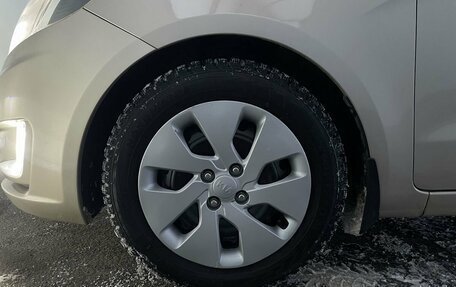 KIA Rio III рестайлинг, 2014 год, 900 000 рублей, 18 фотография