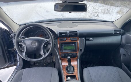 Mercedes-Benz C-Класс, 2001 год, 750 000 рублей, 10 фотография