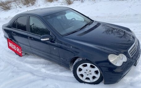 Mercedes-Benz C-Класс, 2001 год, 750 000 рублей, 4 фотография