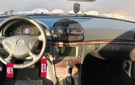 Mercedes-Benz E-Класс, 2002 год, 350 000 рублей, 2 фотография