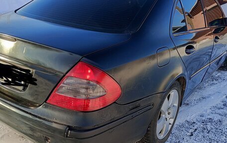 Mercedes-Benz E-Класс, 2002 год, 350 000 рублей, 12 фотография