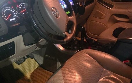 Toyota Land Cruiser Prado 120 рестайлинг, 2007 год, 1 700 000 рублей, 7 фотография