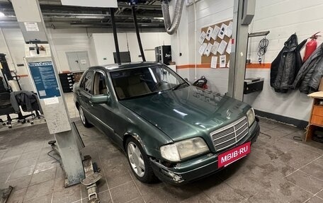Mercedes-Benz C-Класс, 1993 год, 160 000 рублей, 2 фотография