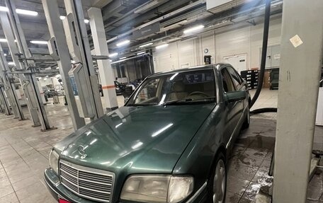 Mercedes-Benz C-Класс, 1993 год, 160 000 рублей, 3 фотография
