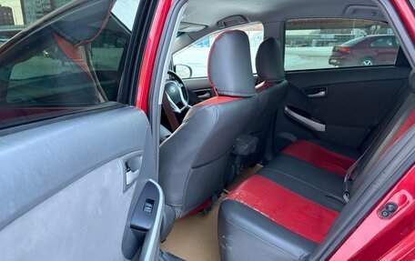 Toyota Prius, 2009 год, 1 500 000 рублей, 14 фотография