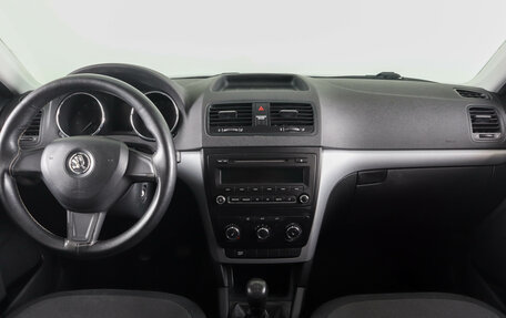 Skoda Yeti I рестайлинг, 2015 год, 959 000 рублей, 14 фотография