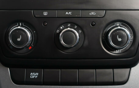 Skoda Yeti I рестайлинг, 2015 год, 959 000 рублей, 18 фотография