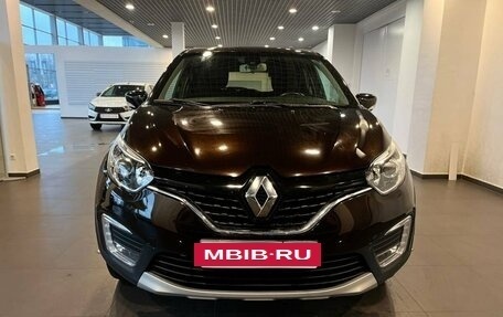 Renault Kaptur I рестайлинг, 2017 год, 1 160 000 рублей, 8 фотография