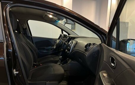 Renault Kaptur I рестайлинг, 2017 год, 1 160 000 рублей, 26 фотография