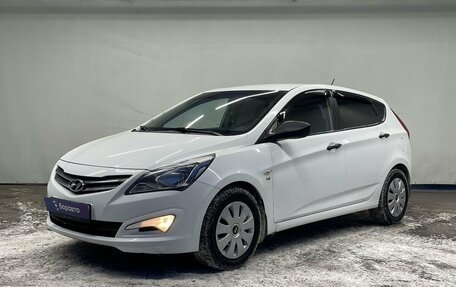 Hyundai Solaris II рестайлинг, 2014 год, 890 000 рублей, 1 фотография