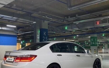 Honda Accord IX рестайлинг, 2013 год, 1 500 000 рублей, 6 фотография