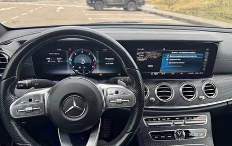 Mercedes-Benz E-Класс, 2019 год, 3 650 000 рублей, 12 фотография