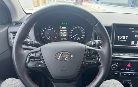 Hyundai Solaris II рестайлинг, 2020 год, 1 750 000 рублей, 15 фотография