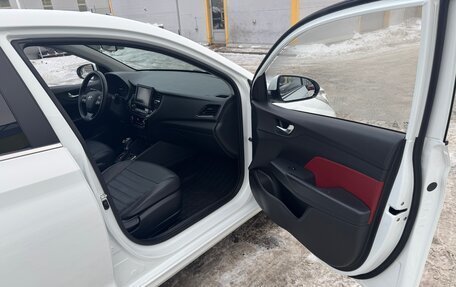 Hyundai Solaris II рестайлинг, 2020 год, 1 750 000 рублей, 10 фотография