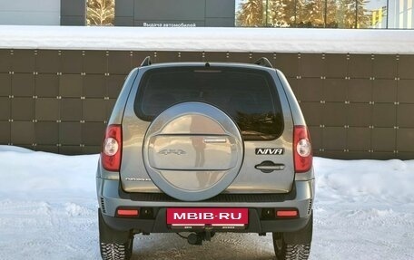 Chevrolet Niva I рестайлинг, 2011 год, 555 000 рублей, 6 фотография