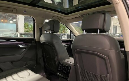 Volkswagen Touareg III, 2025 год, 8 800 000 рублей, 7 фотография