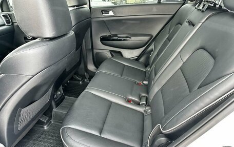 KIA Sportage IV рестайлинг, 2021 год, 3 350 000 рублей, 29 фотография