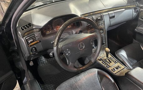 Mercedes-Benz E-Класс, 1999 год, 735 000 рублей, 20 фотография