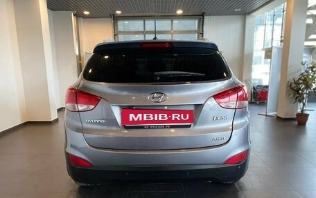 Hyundai ix35 I рестайлинг, 2013 год, 1 410 000 рублей, 4 фотография