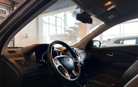 Hyundai ix35 I рестайлинг, 2013 год, 1 410 000 рублей, 23 фотография