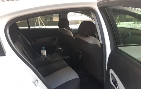 Chevrolet Cruze II, 2013 год, 970 000 рублей, 15 фотография