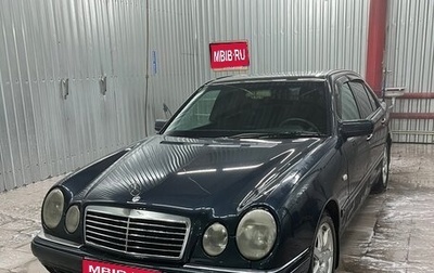Mercedes-Benz E-Класс, 1998 год, 300 000 рублей, 1 фотография