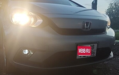 Honda Fit, 2021 год, 1 350 000 рублей, 1 фотография