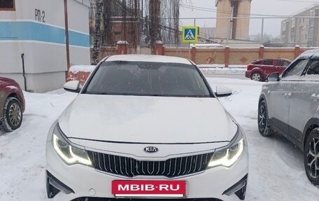 KIA K5, 2019 год, 1 600 000 рублей, 3 фотография