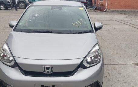 Honda Fit, 2021 год, 1 350 000 рублей, 2 фотография