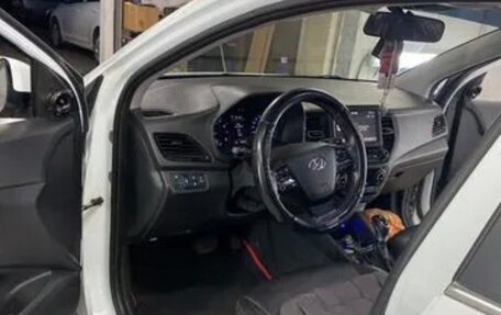 Hyundai Solaris II рестайлинг, 2020 год, 1 510 000 рублей, 4 фотография