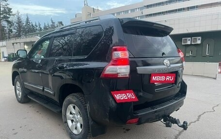 Toyota Land Cruiser Prado 150 рестайлинг 2, 2013 год, 3 100 000 рублей, 5 фотография