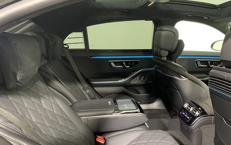 Mercedes-Benz S-Класс, 2024 год, 26 750 000 рублей, 23 фотография