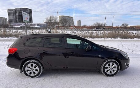 Opel Astra J, 2014 год, 878 000 рублей, 3 фотография