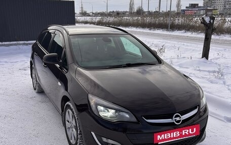 Opel Astra J, 2014 год, 878 000 рублей, 10 фотография