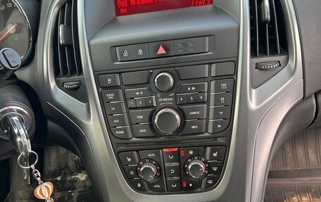 Opel Astra J, 2014 год, 878 000 рублей, 13 фотография