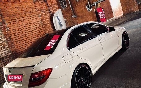 Mercedes-Benz C-Класс, 2011 год, 1 500 000 рублей, 2 фотография